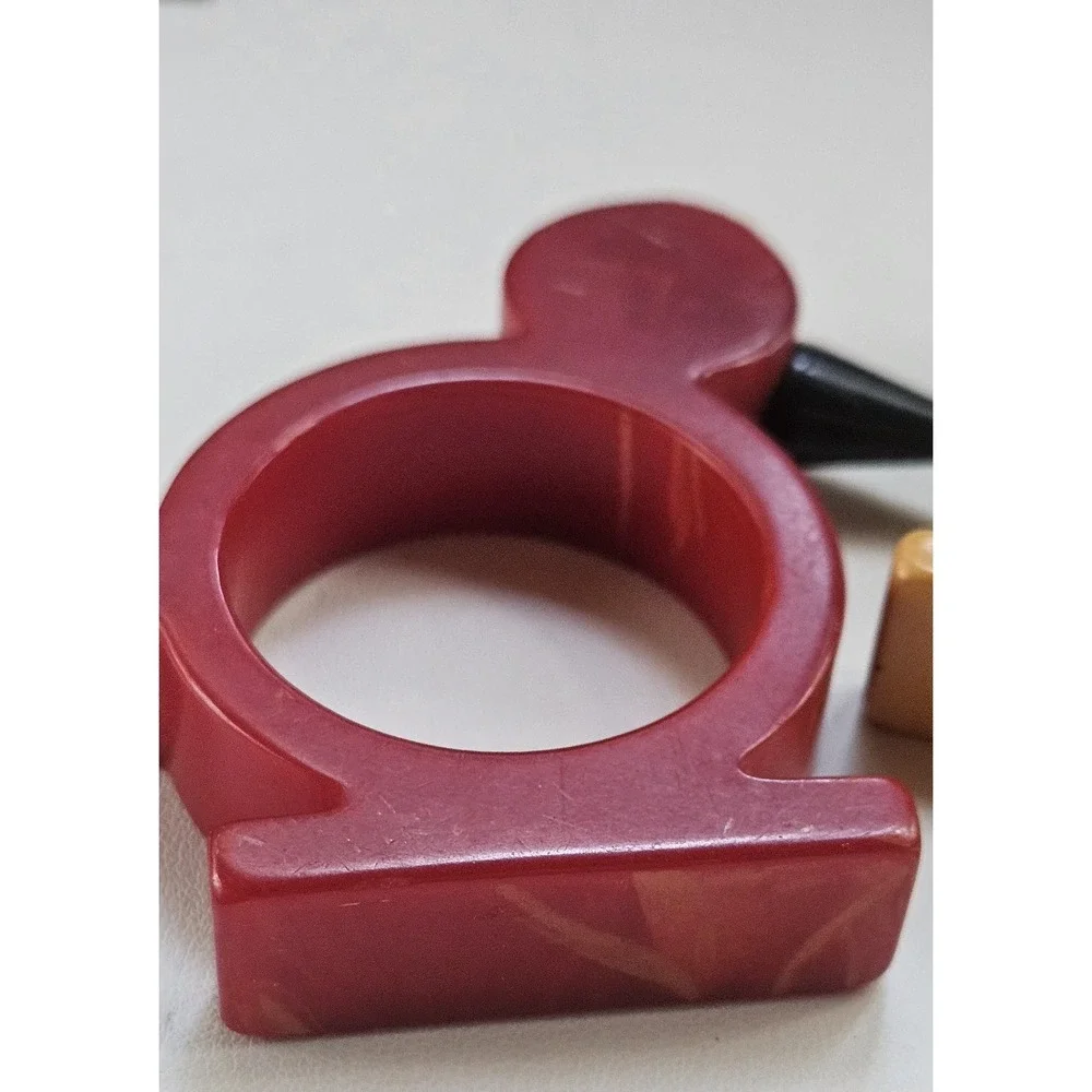 Set Of 2 Vintage Butterscotch & Red Bird Bakelite Napkin Rings